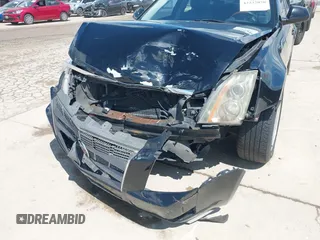 2008 Cadillac CTS RWD z VIN 1G6DJ577080174096, wystawiony jako IAAI lot #42237070 z przebiegiem 139 776 mil mil oraz . Historia ofert i sprzedaży dostępna na DreamBid. Obrazek 6.
