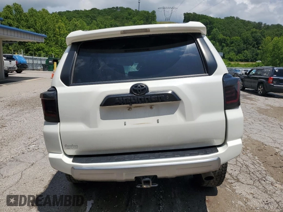 2021 Toyota 4Runner TRD Off Road Premium with VIN JTERU5JR3M5860985, listed as a Copart auction lot 61002155 with Not provided miles and Salvage title. Bid and sale history available at DreamBid. Image 6.