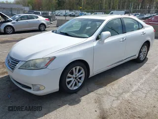 2011 Lexus ES with VIN JTHBK1EG6B2444679, listed as a IAAI auction lot 42181070 with 192,416 mi miles. Bid and sale history available at carsss.com. Image 20.