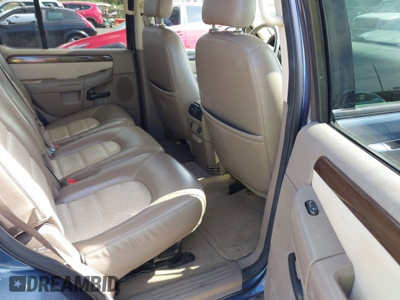 2004 Ford Explorer Eddie Bauer with VIN 1FMDU64K94UB01763, listed as a IAAI auction lot 42084161 with 148,709 mi miles and . Bid and sale history available at DreamBid. Image 8.