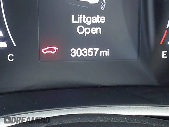 2021 Jeep Compass Altitude with VIN 3C4NJCBB3MT560039, listed as a IAAI auction lot 42536979 with 30,357 mi miles and . Bid and sale history available at DreamBid. Image 16.