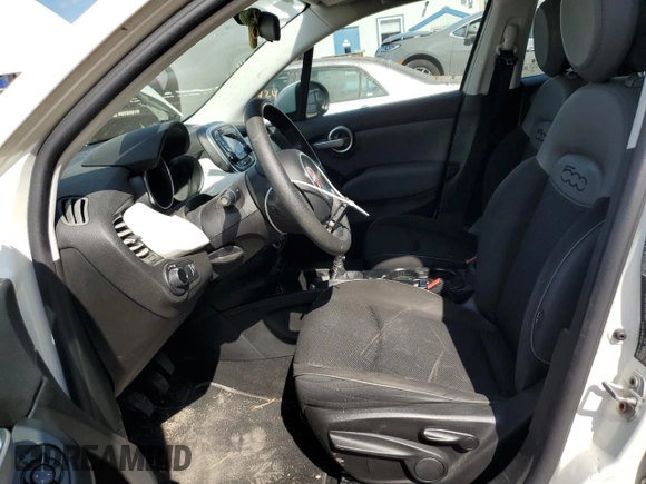 2016 FIAT 500X Pop z VIN ZFBCFXAW0GP358890, wystawiony jako Copart lot #62722374 z przebiegiem 102 526 mil mil oraz Szkoda całkowita • Salvage title. Historia ofert i sprzedaży dostępna na DreamBid. Obrazek 7.