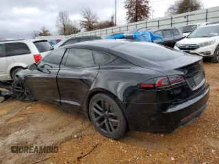 2022 Tesla Model S z VIN 5YJSA1E58NF488719, wystawiony jako Copart lot #81804213 z przebiegiem Nie podano mil oraz Szkoda całkowita • Salvage title. Historia ofert i sprzedaży dostępna na DreamBid. Obrazek 2.