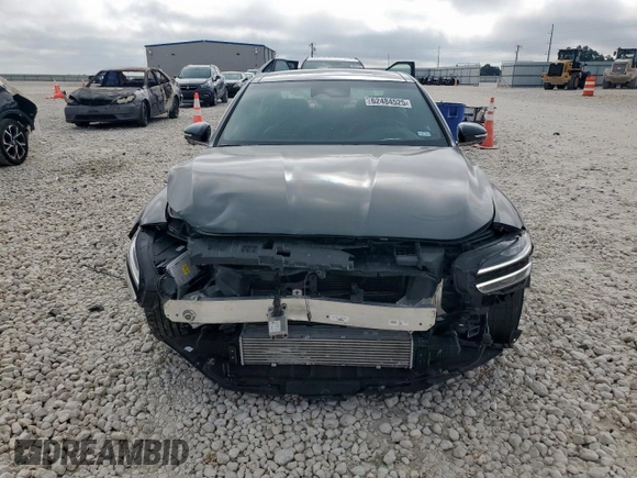 2023 Genesis G70 3.3T with VIN KMTG54TE6PU114300, listed as a Copart auction lot 62484525 with 18,850 mi miles and Salvage title. Bid and sale history available at DreamBid. Image 5.