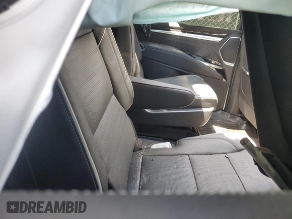 2025 Cadillac Escalade z VIN 1GYS9BRL7SR221143, wystawiony jako Copart lot #55594795 z przebiegiem 463 mil mil oraz Szkoda całkowita • Salvage title. Historia ofert i sprzedaży dostępna na DreamBid. Obrazek 11.