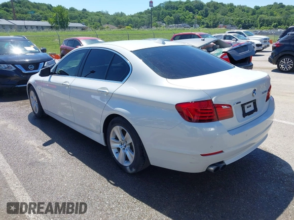 2013 BMW 5 Series 528i xDrive with VIN WBAXH5C5XDDW16893, listed as a IAAI auction lot 42316961 with 173,300 mi miles and . Bid and sale history available at DreamBid. Image 3.