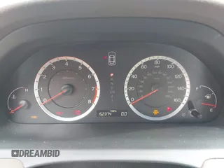 2009 Honda Accord EX-L with VIN 1HGCP36899A014091, listed as a IAAI auction lot 42122450 with 152,374 mi miles and . Bid and sale history available at DreamBid. Image 7.