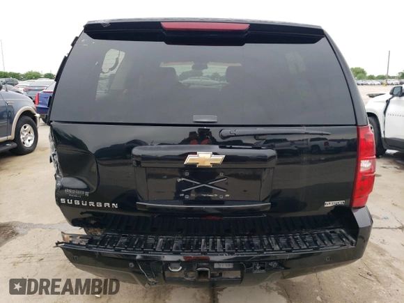 2008 Chevrolet Suburban 3LT with VIN 3GNFC16018G163592, listed as a Copart auction lot 43748935 with 268,220 mi miles and Salvage title. Bid and sale history available at DreamBid. Image 6.
