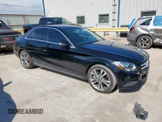 2017 Mercedes-Benz C 300 с VIN 55SWF4JB8HU233765, выставлен на аукционе Copart как лот 54528105 с пробегом 73 296 миль миль и Чистый • Clean title. История ставок и продаж доступна на DreamBid. Изображение 4.