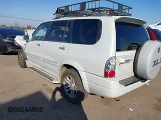 2005 Suzuki XL-7 LX with VIN JS3TY92V654107820, listed as a IAAI auction lot 41437897 with 152,773 mi miles. Bid and sale history available at carsss.com. Image 3.