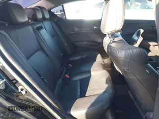 2013 Acura ILX Technology with VIN 19VDE1F79DE006835, listed as a IAAI auction lot 41396230 with 193,249 mi miles and . Bid and sale history available at DreamBid. Image 8.