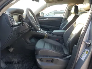 2024 Volkswagen Atlas SEL with VIN 1V2BR2CA4RC527287, listed as a Copart auction lot 41517555 with 22,347 mi miles and Salvage title. Bid and sale history available at DreamBid. Image 7.