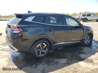 2024 Kia Sportage Hybrid LX with VIN KNDPU3DG9R7141682, listed as a Copart auction lot 71298234 with 3,853 mi miles and Salvage Title. Bid and sale history available at carsss.com. Image 3.