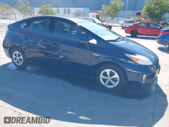 2015 Toyota Prius Four with VIN JTDKN3DU1F0449298, listed as a IAAI auction lot 41675916 with 92,310 mi miles. Bid and sale history available at carsss.com. Image 1.