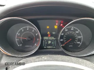 2017 Mitsubishi Outlander ES z VIN JA4AP3AU5HZ067293, wystawiony jako Copart lot #51061615 z przebiegiem 142 612 mil mil oraz Szkoda całkowita • Salvage title. Historia ofert i sprzedaży dostępna na DreamBid. Obrazek 9.