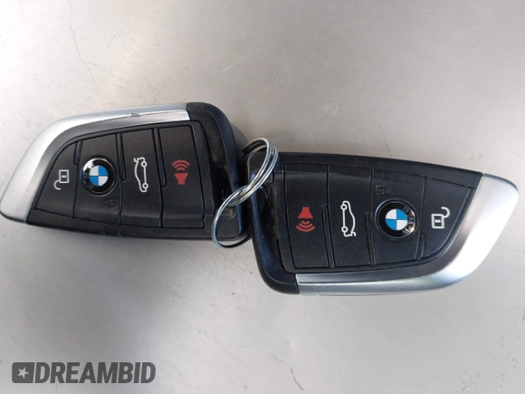 2017 BMW X1 xDrive28i with VIN WBXHT3C34H5F75885, listed as a IAAI auction lot 42655580 with 54,609 mi miles and . Bid and sale history available at DreamBid. Image 11.