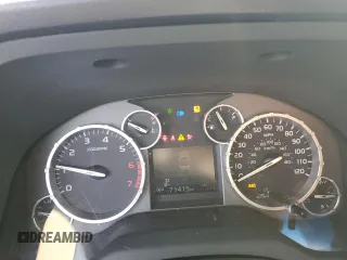 2017 Toyota Tundra 2WD SR5 with VIN 5TFRY5F10HX220013, listed as a Copart auction lot 81196934 with 71,415 mi miles and Salvage Title. Bid and sale history available at carsss.com. Image 9.