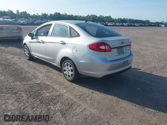 2013 Ford Fiesta S с VIN 3FADP4AJ8DM107477, выставлен на аукционе IAAI как лот 42474054 с пробегом 109 114 миль миль и . История ставок и продаж доступна на DreamBid. Изображение 3.