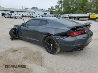 2018 Chevrolet Camaro 2SS with VIN 1G1FH1R76J0100722, listed as a Copart auction lot 50919365 with 97,193 mi miles and Salvage title. Bid and sale history available at DreamBid. Image 2.