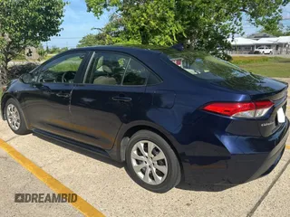 2021 Toyota Corolla LE with VIN JTDEPMAE3MJ123908, listed as a Copart auction lot 55230335 with 50,069 mi miles and Clean Title. Bid and sale history available at DreamBid. Image 3.