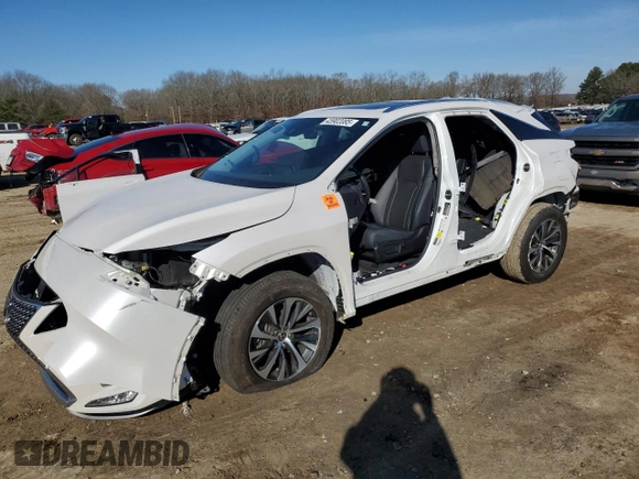 2022 Lexus RX with VIN 2T2HZMAA7NC260136, listed as a Copart auction lot 45902085 with 35,339 mi miles and Salvage Title. Bid and sale history available at carsss.com. Image 1.