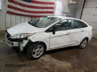 2017 Ford Fiesta SE with VIN 3FADP4BJXHM118887, listed as a Copart auction lot 46747675 with 113,265 mi miles and Salvage Title. Bid and sale history available at carsss.com. Image 1.