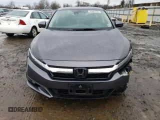 2018 Honda Clarity Plug-In Hybrid Touring with VIN JHMZC5F38JC018662, listed as a Copart auction lot 44567784 with 30,643 mi miles. Bid and sale history available at carsss.com. Image 5.