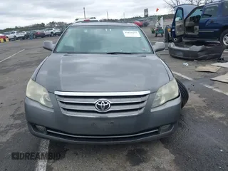 2006 Toyota Avalon XL with VIN 4T1BK36B16U111487, listed as a IAAI auction lot 41816193 with 214,557 mi miles. Bid and sale history available at carsss.com. Image 11.