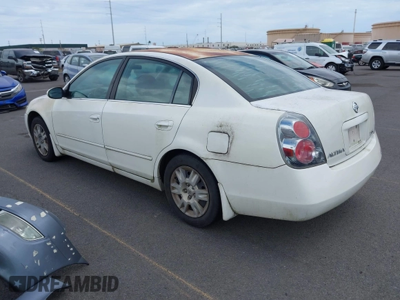 2006 Nissan Altima 2.5 with VIN 1N4AL11D86N434025, listed as a IAAI auction lot 42000845 with 123,662 mi miles and . Bid and sale history available at DreamBid. Image 3.