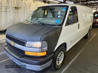 2021 Chevrolet City Express Cargo z VIN 1GCZGHF16M1312681, wystawiony jako IAAI lot #42518224 z przebiegiem 194 940 mil mil oraz . Historia ofert i sprzedaży dostępna na DreamBid. Obrazek 10.