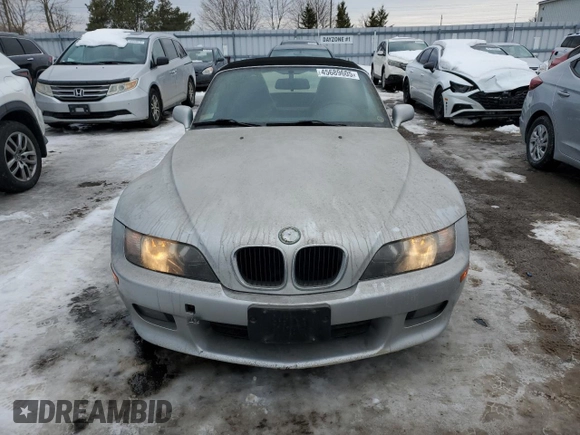 2002 BMW Z3 2.5i with VIN 4USCN33432LK51573, listed as a Copart auction lot 45689605 with 136,067 mi miles and Clean Title. Bid and sale history available at carsss.com. Image 5.