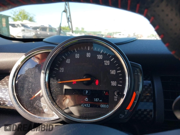 2019 MINI Hardtop 4 Door Cooper S with VIN WMWXU3C52K2H87326, listed as a IAAI auction lot 42204942 with 42,432 mi miles and . Bid and sale history available at DreamBid. Image 7.