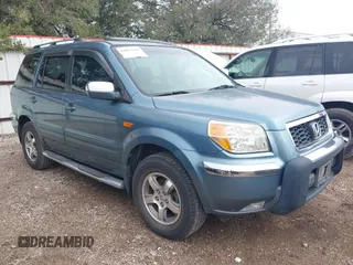 2007 Honda Pilot EX-L with VIN 5FNYF28717B034295, listed as a IAAI auction lot 41631628 with 195,572 mi miles. Bid and sale history available at carsss.com. Image 1.
