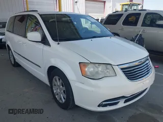 2012 Chrysler Town & Country Touring z VIN 2C4RC1BG6CR283092, wystawiony jako IAAI lot #41980379 z przebiegiem 214 254 mil mil oraz . Historia ofert i sprzedaży dostępna na DreamBid. Obrazek 1.