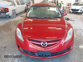 2009 Mazda 6 i Sport with VIN 1YVHP81A995M22508, listed as a IAAI auction lot 41626513 with 169,864 mi miles and . Bid and sale history available at carsss.com. Image 13.