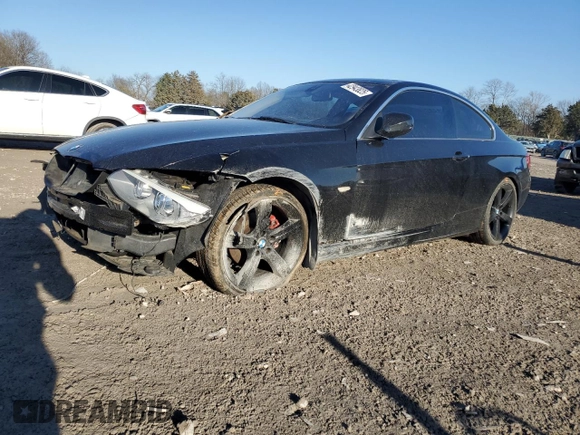 2011 BMW 3 Series 328i with VIN WBAKE5C59BE755262, listed as a Copart auction lot 42943825 with 119,230 mi miles and Salvage title. Bid and sale history available at DreamBid. Image 1.