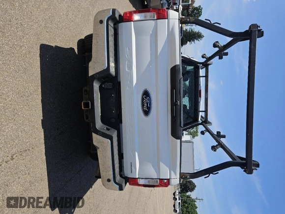2017 Ford F-250 Lariat z VIN 1FT7W2B63HED19790, wystawiony jako IAAI lot #42791472 z przebiegiem 77 237 mil mil oraz . Historia ofert i sprzedaży dostępna na DreamBid. Obrazek 9.