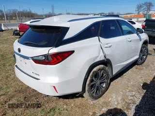 2018 Lexus RX with VIN JTJGZKCA1J2006400, listed as a IAAI auction lot 41717854 with 141,528 mi miles. Bid and sale history available at carsss.com. Image 4.