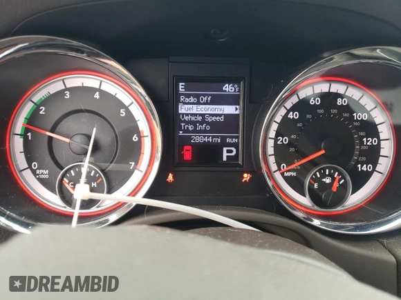 2013 Dodge Durango Crew with VIN 1C4SDHDT9DC658405, listed as a Copart auction lot 88593835 with 28,844 mi miles and Salvage title. Bid and sale history available at DreamBid. Image 9.