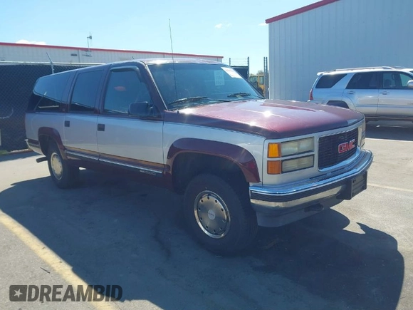 1994 GMC Suburban с VIN 1GKFK16K3RJ768618, выставлен на аукционе IAAI как лот 41795895 с пробегом 206 124 миль миль и . История ставок и продаж доступна на DreamBid. Изображение 1.