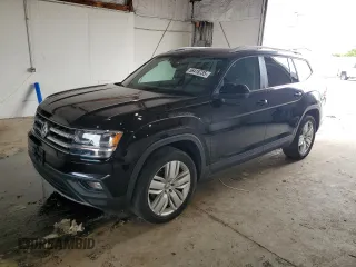 2019 Volkswagen Atlas SE z VIN 1V2WR2CA7KC607593, wystawiony jako Copart lot #56418735 z przebiegiem Nie podano mil oraz Nie do naprawy • Non repairable. Historia ofert i sprzedaży dostępna na DreamBid. Obrazek 1.