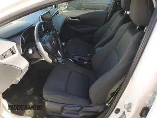 2022 Toyota Corolla Hatchback SE with VIN JTNB4MBE7N3177966, listed as a Copart auction lot 69684714 with 33,777 mi miles and Salvage Title. Bid and sale history available at carsss.com. Image 7.