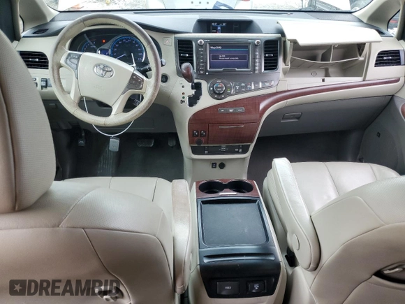2011 Toyota Sienna XLE AAS с VIN 5TDYK3DC5BS016441, выставлен на аукционе Copart как лот 56464945 с пробегом 338 892 миль миль и На запчасти • Non repairable. История ставок и продаж доступна на DreamBid. Изображение 8.