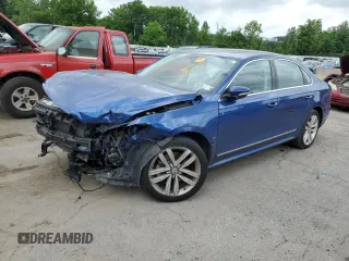 2017 Volkswagen Passat SE with VIN 1VWGT7A36HC033597, listed as a Copart auction lot 62924035 with Not provided miles and Salvage title. Bid and sale history available at DreamBid. Image 1.
