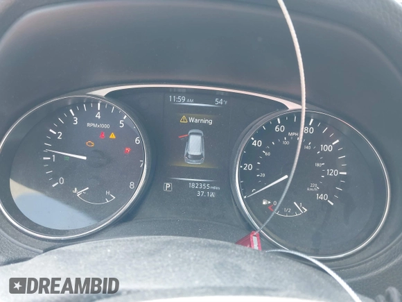 2014 Nissan Rogue SV with VIN 5N1AT2MV2EC767234, listed as a IAAI auction lot 41643753 with 182,355 mi miles. Bid and sale history available at carsss.com. Image 7.