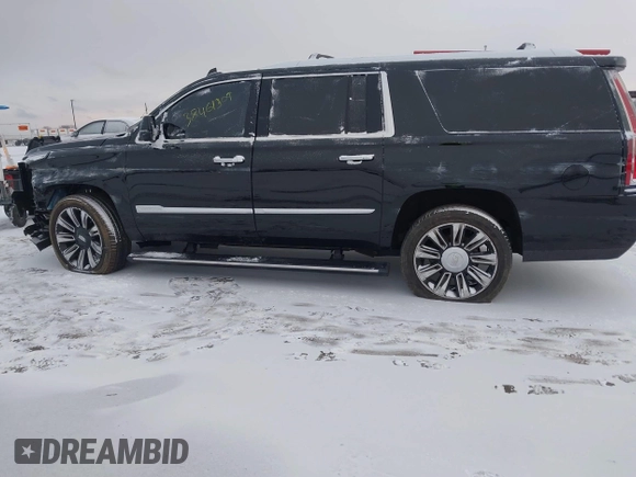 2015 Cadillac Escalade ESV Platinum z VIN 1GYS4UKJ0FR746571, wystawiony jako IAAI lot #38461309 z przebiegiem 65 724 mil mil oraz . Historia ofert i sprzedaży dostępna na DreamBid. Obrazek 14.