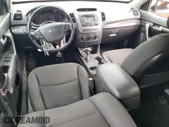 2014 Kia Sorento LX with VIN 5XYKTDA79EG528348, listed as a Copart auction lot 47829615 with 164,087 mi miles and Clean Title. Bid and sale history available at carsss.com. Image 8.