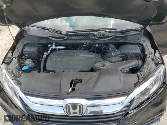 2019 Honda Odyssey EX-L with VIN 5FNRL6H73KB103467, listed as a Copart auction lot 52604005 with 101,892 mi miles and Salvage Title. Bid and sale history available at DreamBid. Image 12.