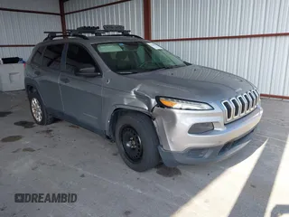 2016 Jeep Cherokee Sport z VIN 1C4PJLAB5GW207827, wystawiony jako IAAI lot #42339820 z przebiegiem 167 634 mil mil oraz . Historia ofert i sprzedaży dostępna na DreamBid. Obrazek 1.