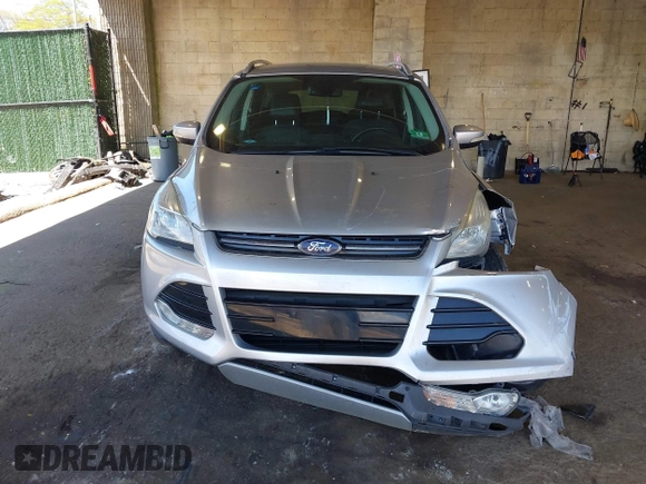 2016 Ford Escape Titanium с VIN 1FMCU9JX3GUB75889, выставлен на аукционе IAAI как лот 42188565 с пробегом 121 638 миль миль и . История ставок и продаж доступна на DreamBid. Изображение 12.